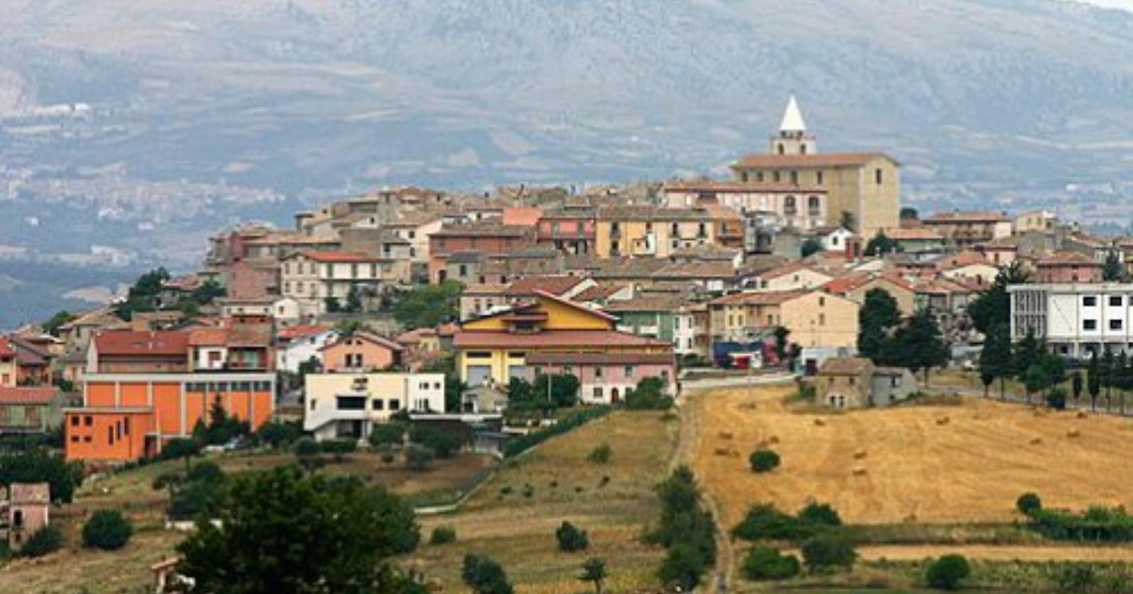 Ballottaggi,  in Molise la "bella" anche nel piccolo Comune di Colle d'Anchise dove al primo turno è finita pari