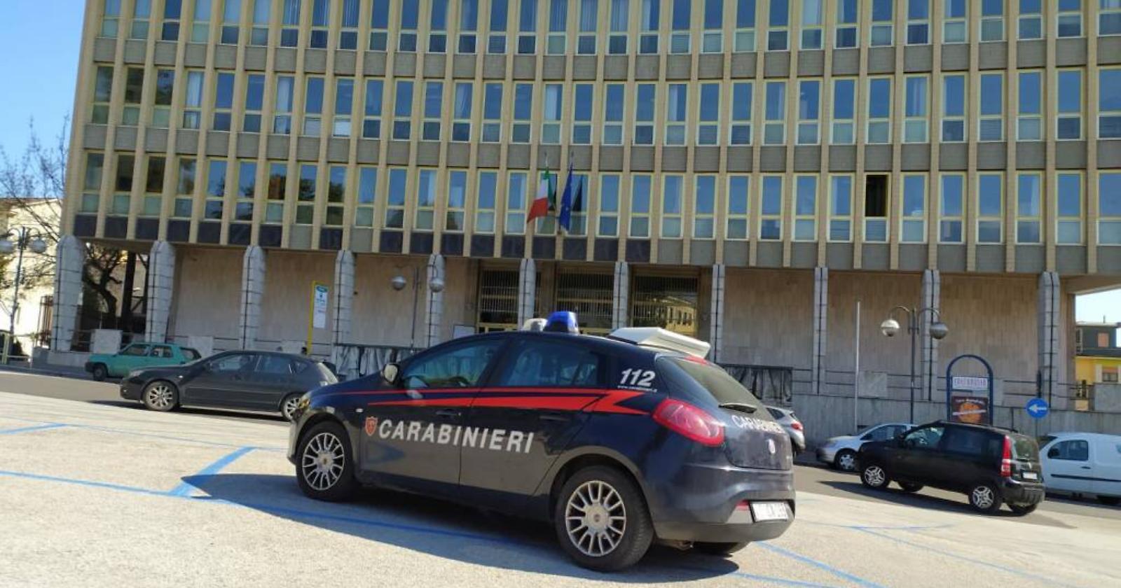 Un Morso di Rabbia: Il Caso di Isernia e la Sentenza di Proscioglimento
