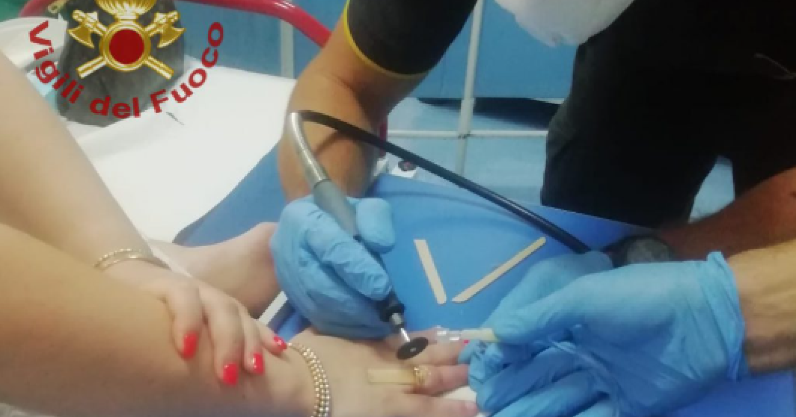 Quando la fede diventa un ostacolo: l'intervento dei vigili del fuoco al pronto soccorso di Isernia