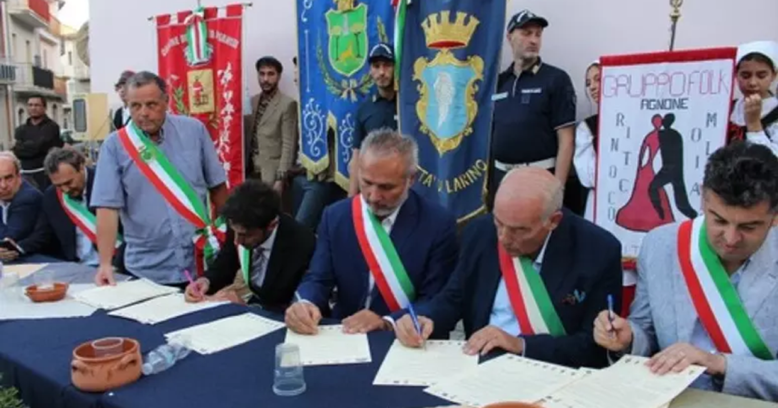 Patto di Fratellanza tra Puglia e Molise: Un Viaggio Spirituale nel Nome di Padre Raffaele Petruccelli