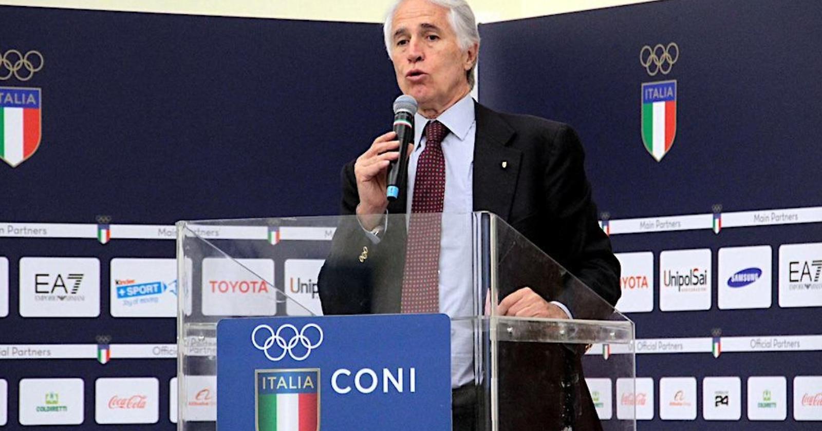 Malagò porta la fiaccola del Coni a Campobasso per i 60 anni della Regione Molise