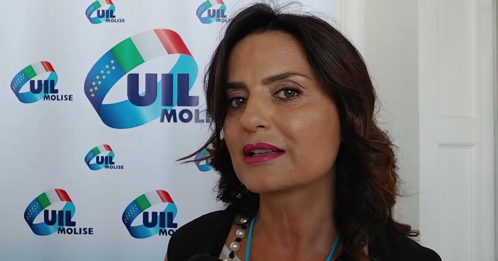 Ma quale buon anno, Tecla indispettiva: «In Molise 30mla lavoratori sulla soglia della povertà»