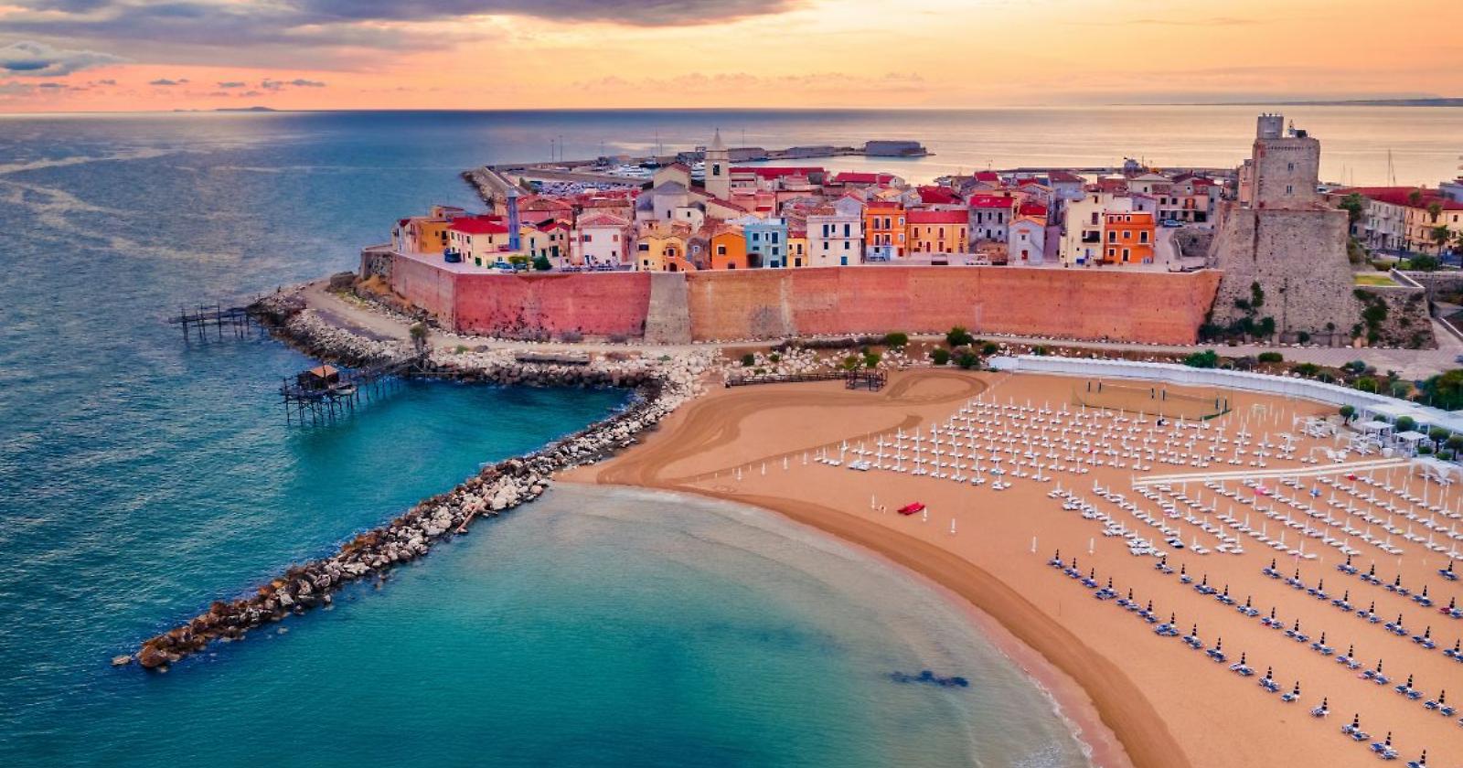 A Termoli vola il turismo con 47.785 arrivi nel 2024: crescono B&B, case vacanza, residence, calo per gli alberghi
