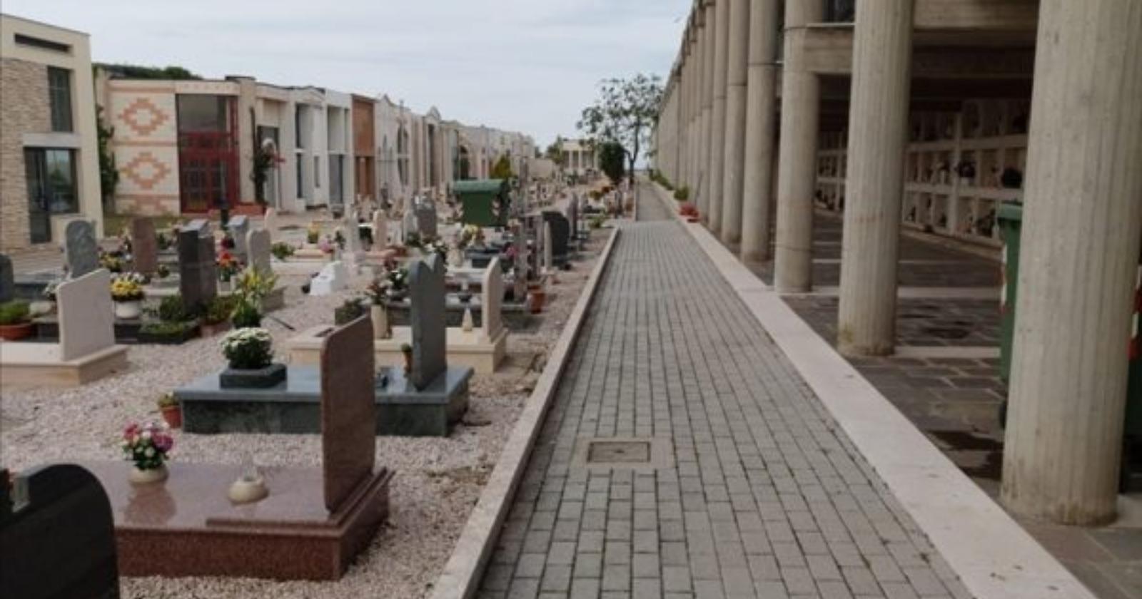 Il cimitero di Termoli scoppia: via alle esumazioni