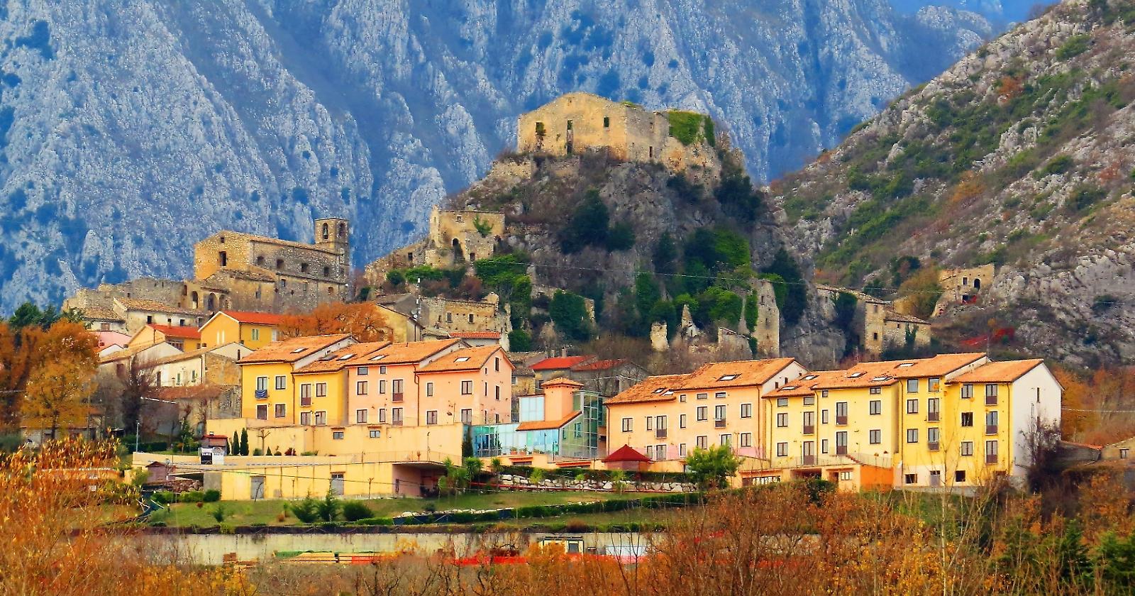 Rocchetta a Volturno lancia la banca del tempo: quando un&rsquo;ora diventa bene comune