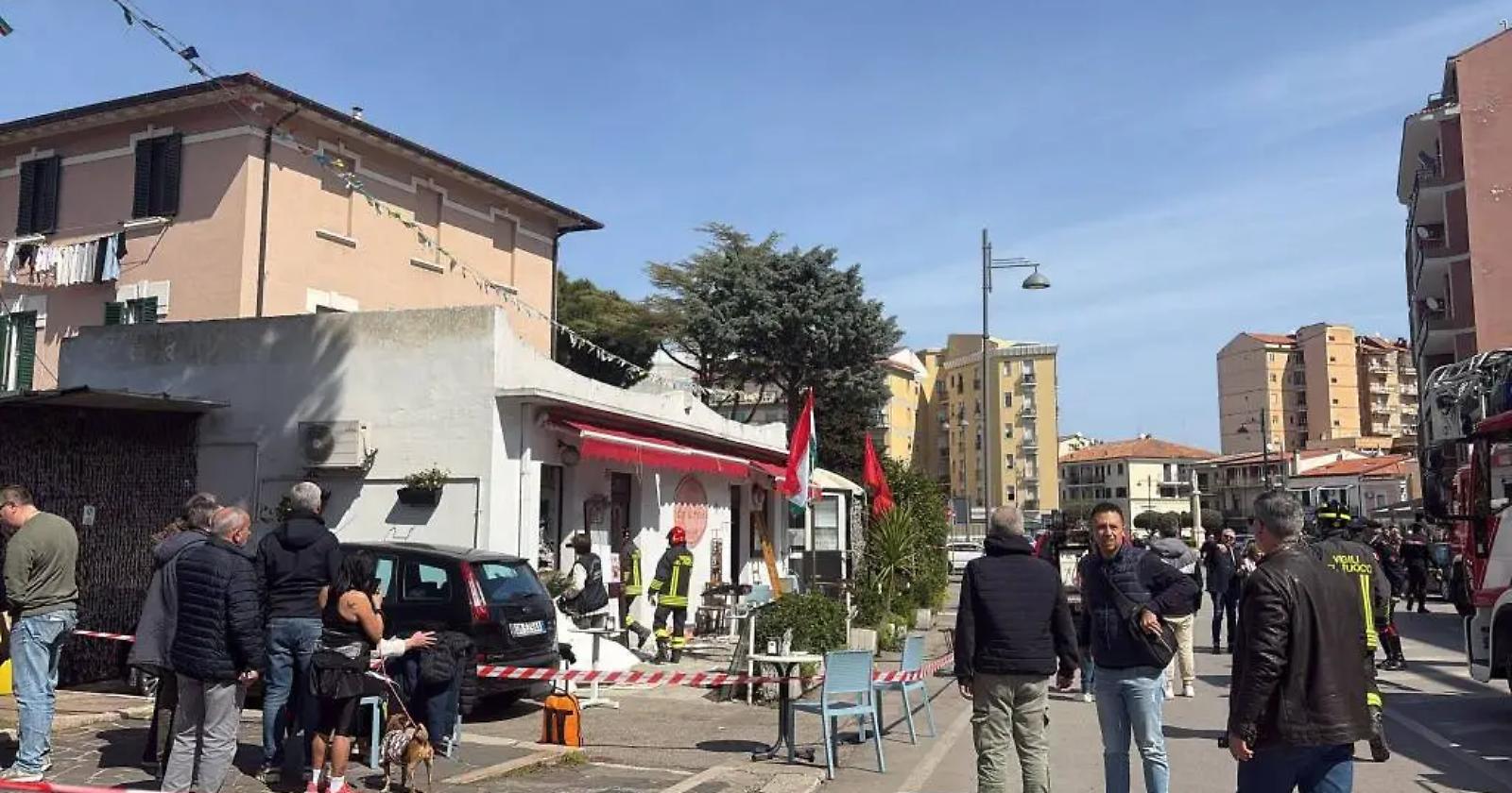 crollo al Caf&eacute; de Paris di Termoli: il barista salvo per miracolo e il coraggio di Primiano Bavota