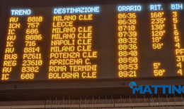 Guasto alla tensione tra Campomarino e Chieuti, i treni da Nord a Sud sull'Adriatica bloccati a Foggia e in Molise: si viaggia solo per Roma