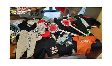 La Guardia di Finanza di Isernia sequestra 105 capi di abbigliamento contraffatti per bambini