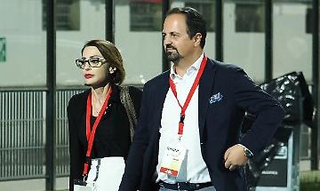 Le giravolte in volata dei molisani Stefania&Stefano Petracca tra un calcio al Rimini e una parata nella sanità