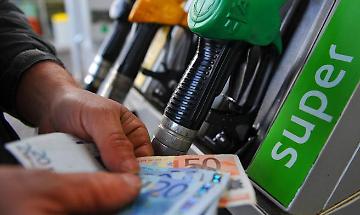 Taglio accise per tre settimane: perch&eacute; Adoc chiede riforme strutturali contro il caro carburanti